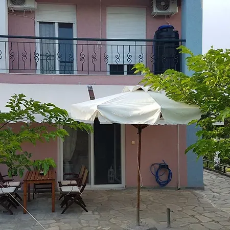 Sugarella Vila *