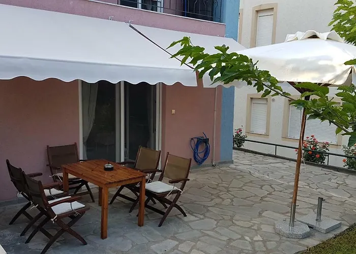 Sugarella Villa *