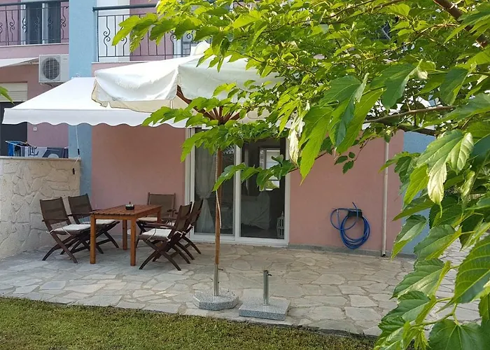 Sugarella Villa